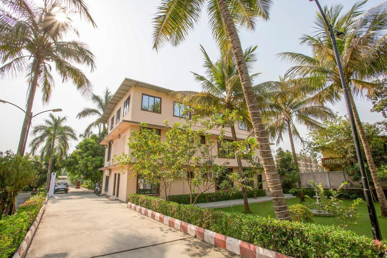 Pushp Vatika Resort & Lawns Нави Мумбаи Экстерьер фото