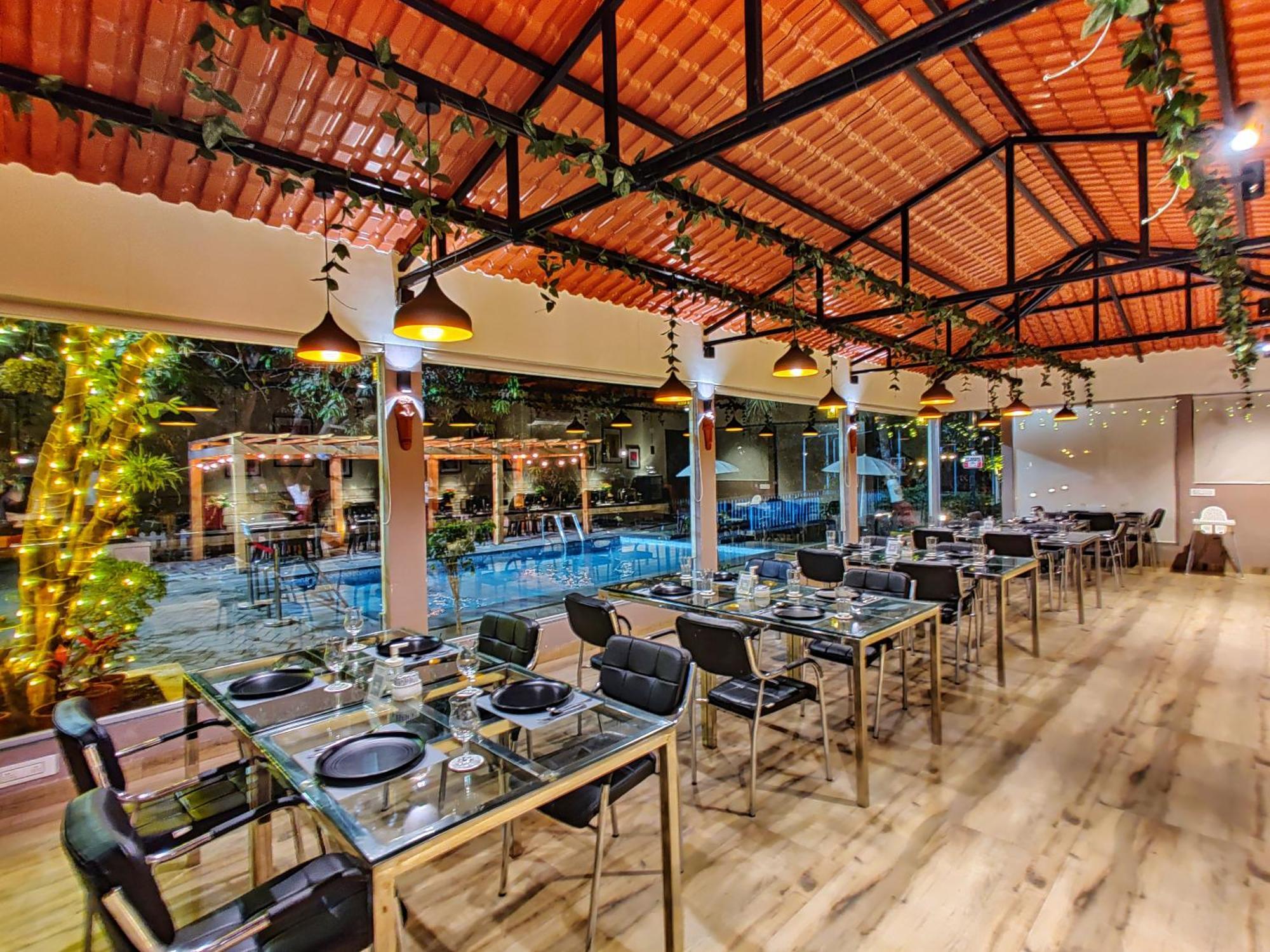 Pushp Vatika Resort & Lawns Нави Мумбаи Экстерьер фото