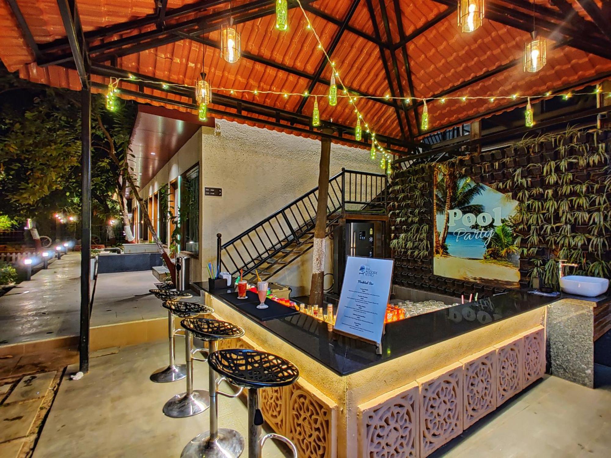 Pushp Vatika Resort & Lawns Нави Мумбаи Экстерьер фото